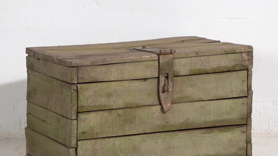 Antique green primitive style chest (c.1920) #21 – Storage cabinet (photo 3 of 16)
