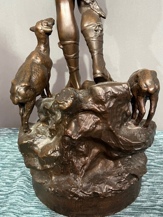 Sculture in bronzo di un pastore con pecore, Marrone, Figuratief (foto 7 di 9)