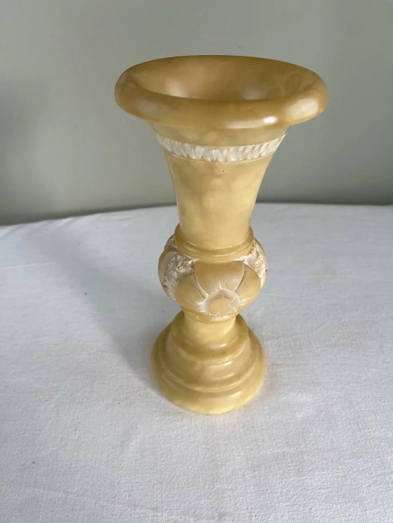 Gesculpteerde albasten vaas – Vazen, Stone, Vintage (photo 2 of 6)