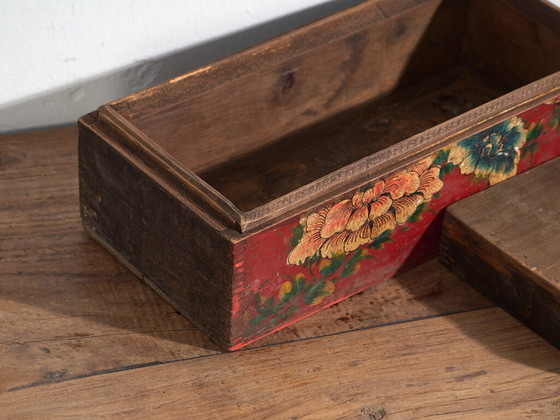 Antique red case with floral motifs (c.1900) #34 – Decorative Objects (photo 23 of 40)