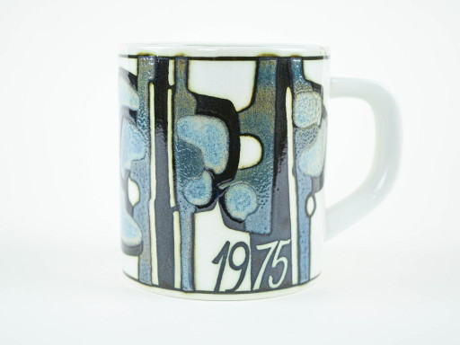 Tazza in ceramica, design danese, 1975, designer: Bodil Buch, produttore: Royal Copenhagen