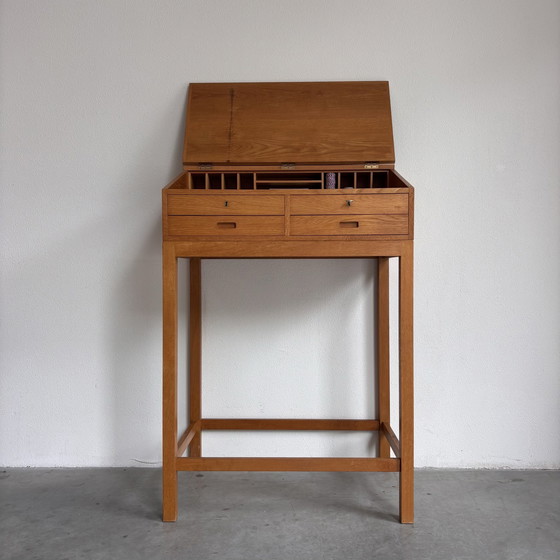 Image 1 of Vintage lectern - desk oak