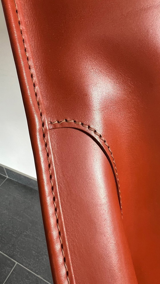 Image 1 of Giorgetti Progetti Set van twee fauteuils – Rood leer / Rood leer (2 stuks)