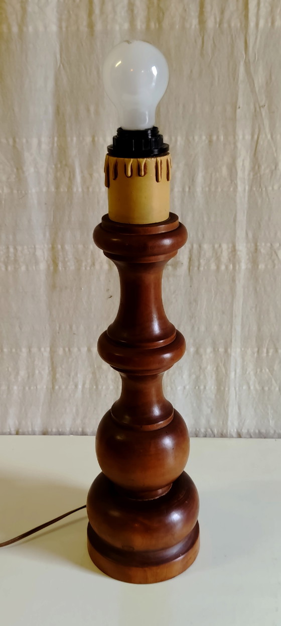Table lamp base in solid turned wood - mid-20th century (photo 5 of 8)