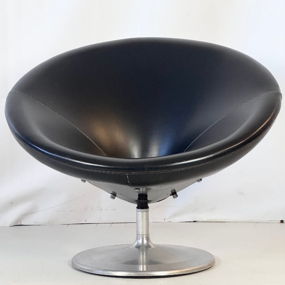 Image 1 of Paar Hongaarse "Radar" fauteuils met origineel kunstleer, jaren 1960