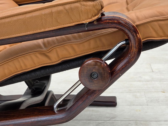 1970s, Norwegian design, adjustable armchair, leather, bentwood. (photo 14 of 25)