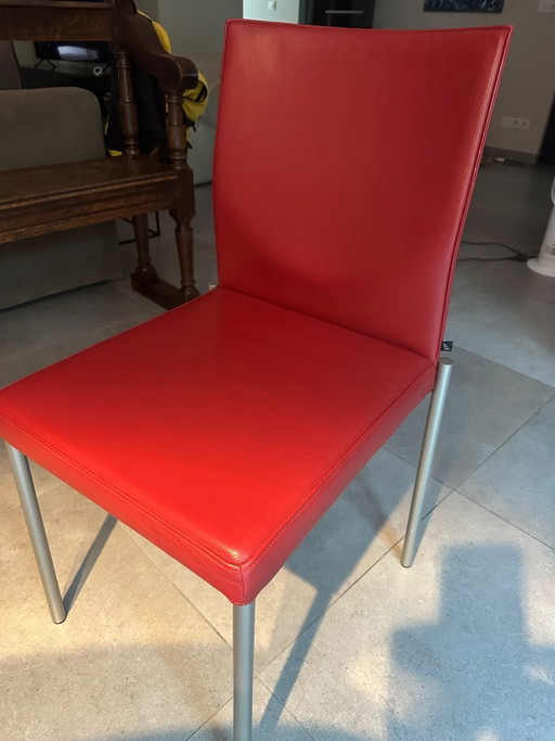 8 KFF Esszimmerstühle aus rotem Leder