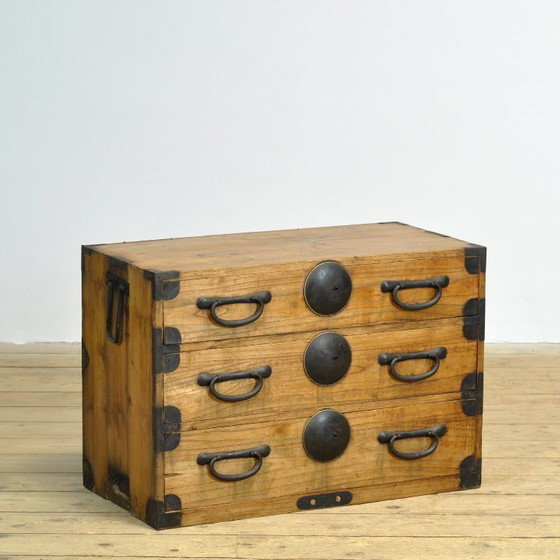 Japanese Tansu chest of drawers, circa 1870, Iron, Wood, Black (photo 3 of 12)