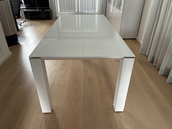 Image 1 of Table à manger Jori