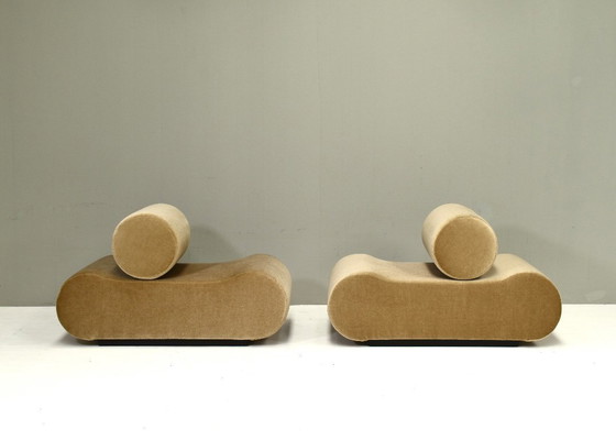 Image 1 of 2 poltrone lounge "Corbi" di Klaus Uredat in mohair nuovo per COR, Germania - 1969