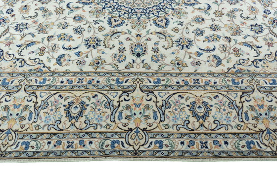 Image 1 of Tappeto orientale in sughero Kashan annodato a mano – 354 x 241 cm – Fine ed elegante – Pelo in lana di sughero