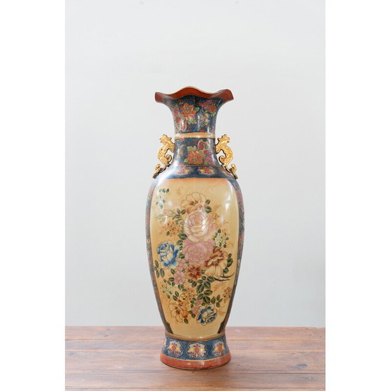 Image 1 of Vaso Satsuma dorato d'epoca, Cina