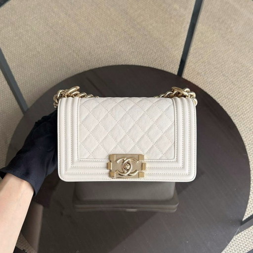 Chanel Boy Small - Pelle trapuntata color crema/bianco caviale con finiture dorate 27