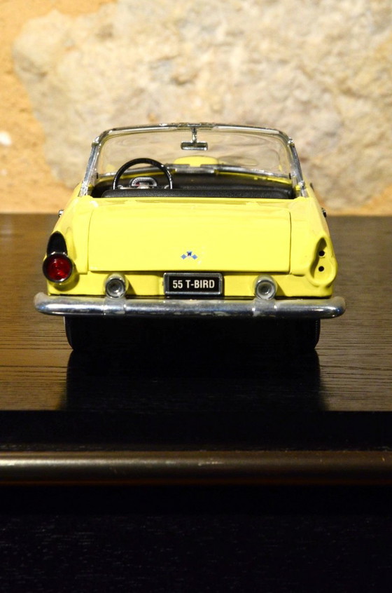 Ford Thunderbird Classic Bird, Baujahr 1955, im Maßstab 1:18, gelb – Dekorative Objekte, Metal, Plastic (photo 2 of 6)