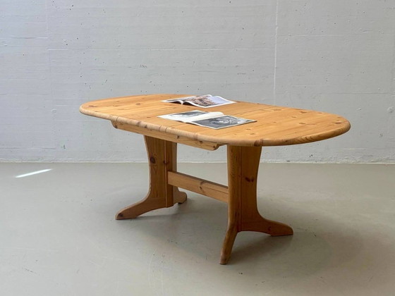 Round extendable vintage dining table made of solid pine wood, 1970s (photo 8 of 14)