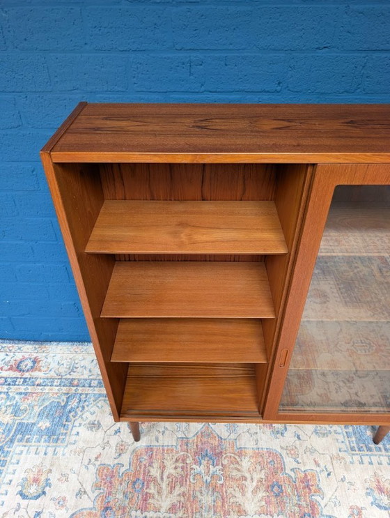 Image 1 of Vetrina vintage, design danese di Hundevad, anni '60