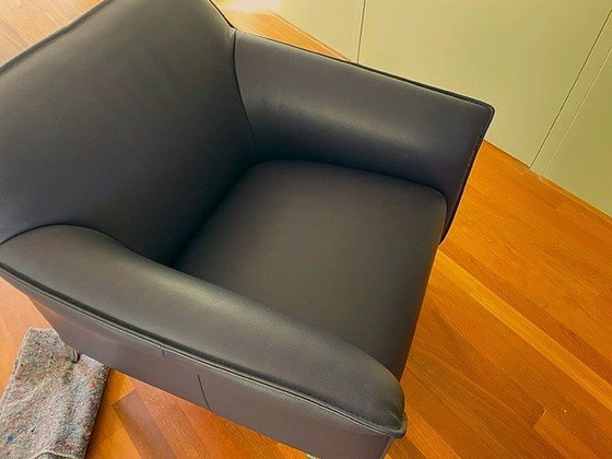 Image 1 of Leolux Mayon Armchair