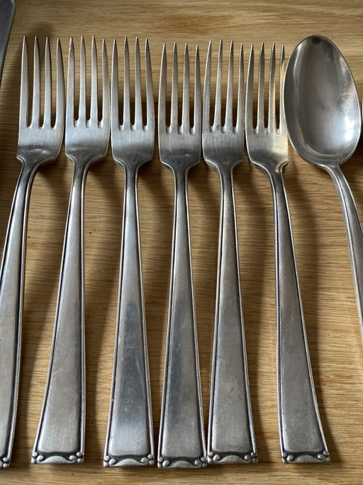 Cubiertos de plata de los años 30, chapado de los años 90.