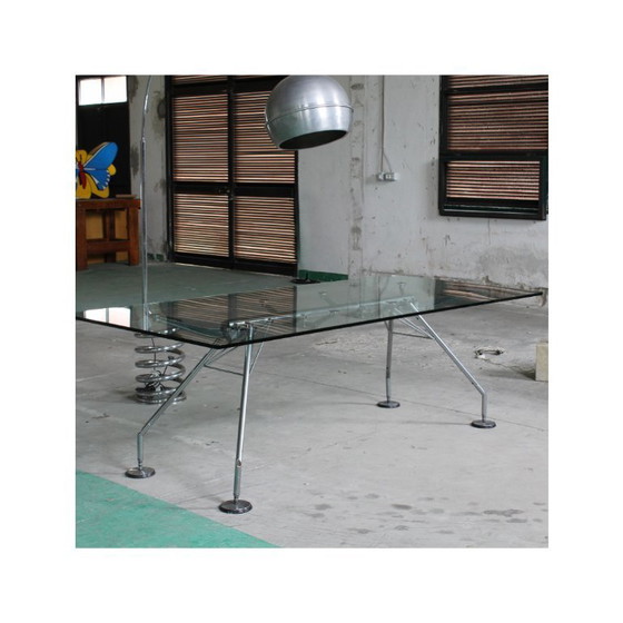 Image 1 of Nomos table
