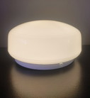 Vintage plafond/wandlamp in Bauhaus-stijl van opaalglas / opaline. 