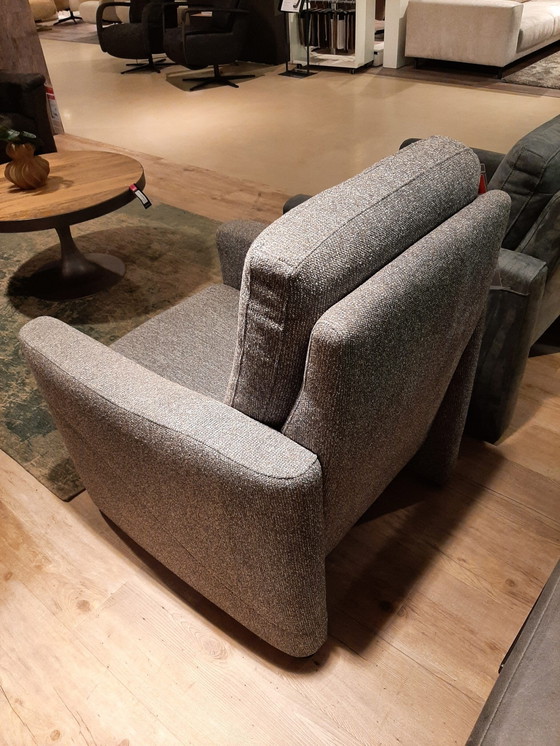 Image 1 of Calosso - high back *