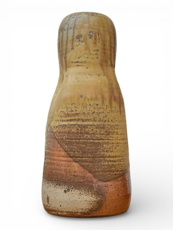 Image 1 of Antoine De Vinck sandstone vase (1924-1992)