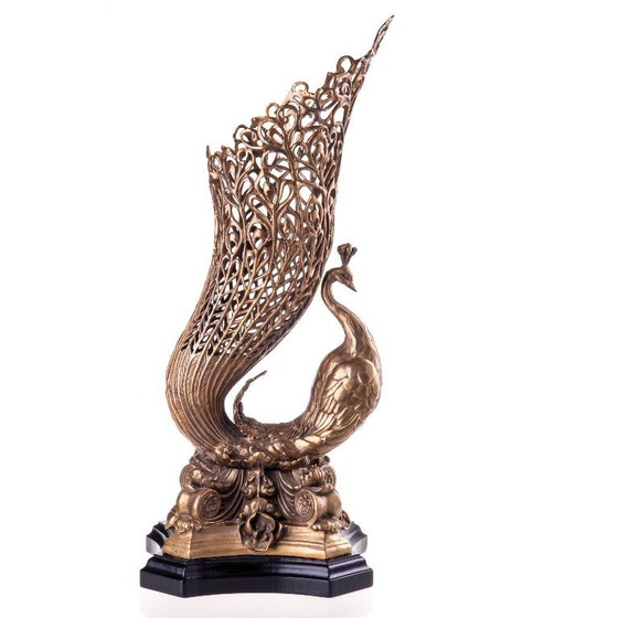 Image 1 of Jarrón de porcelana de bronce con forma de pavo real de 73 cm de alto