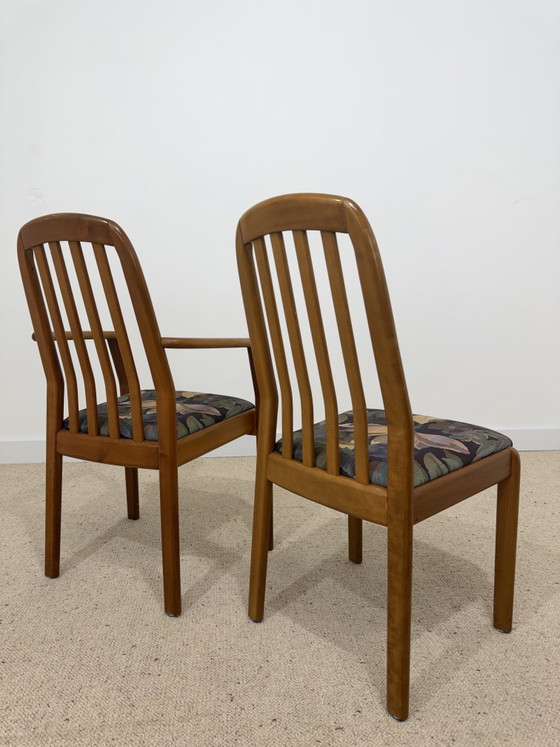 Set of 2 Armchairs and 3 Dyrlund Dining Chairs – Wood (photo 7 of 15)
