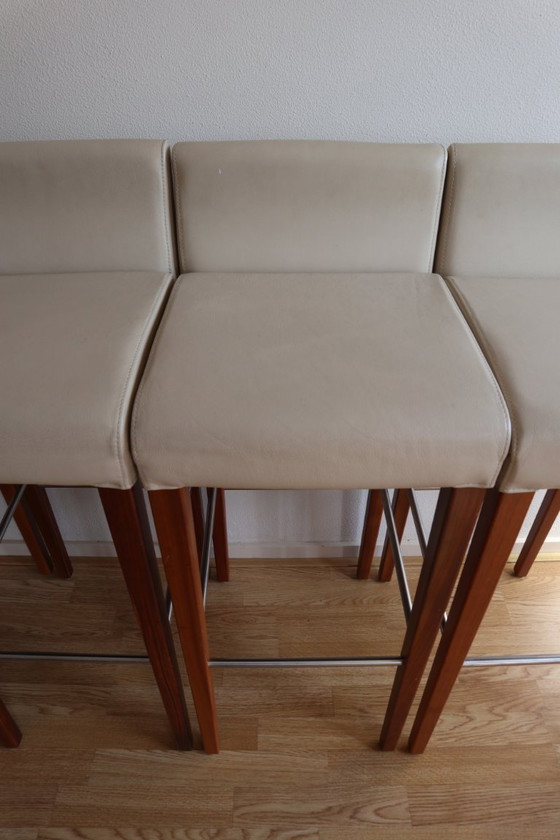 Image 1 of 4 Hülsta bar stools in perfect condition - optional bar table for small additional charge