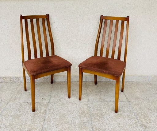 Paire de chaises vintage en bois et velours, 1970