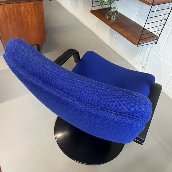 Vintage Swivel Armchair •Artifort• model F142 – Textile, Metal (photo 12 of 15)