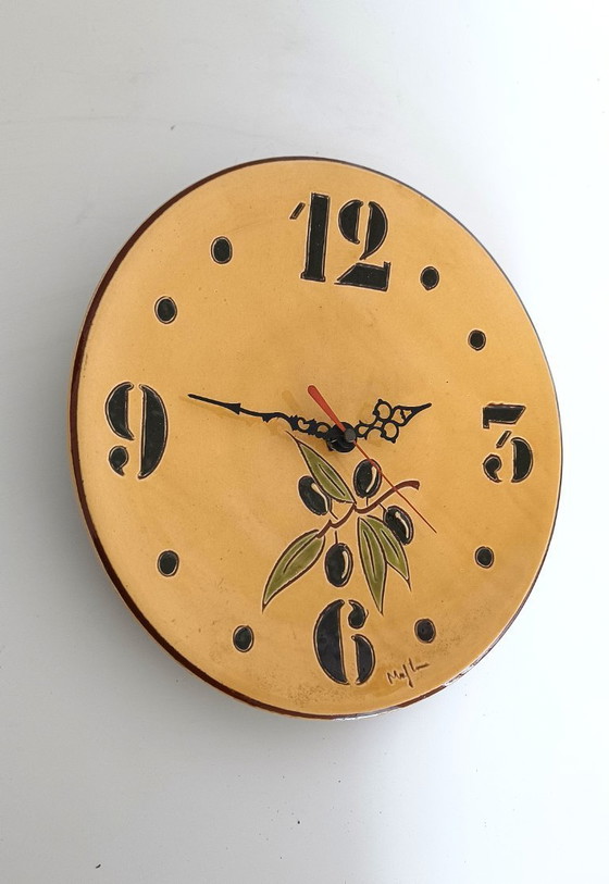 Image 1 of Sixties kitchen clock ceramic with olives