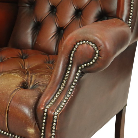 Image 1 of Oude Chesterfield Zetel Bruin Leder