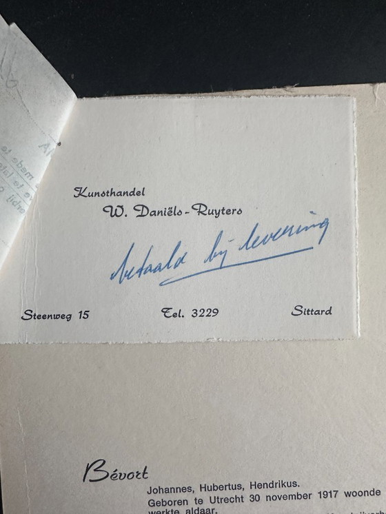 Image 1 of Johannes H.H. Bévort – Abstract-expressionistisch stadsgezicht / marktscène – olieverf op doek (1971)