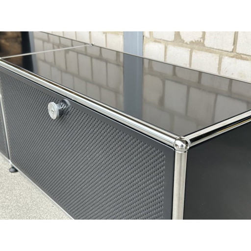 USM Haller lowboard 150x35x39 cm pannelli acustici neri