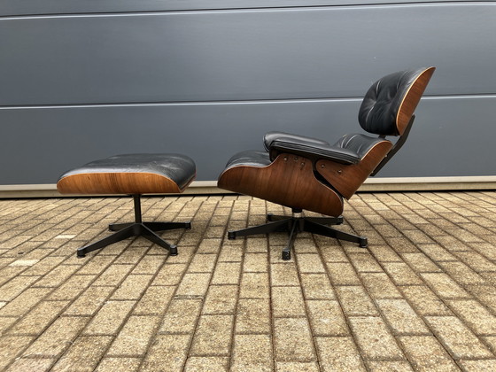 Image 1 of Sillón Eames de Herman Miller by Vitra con otomana. ¡De 1983 con factura! Rio Palissander