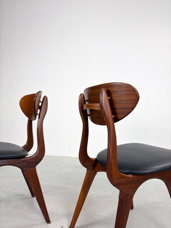 Set 'Snavel' Esszimmerstühle von Louis van Teeffelen – Wood, Leather (photo 16 of 20)