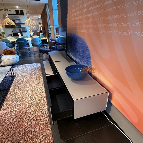 Image 1 of Mobili TV Scala del marchio di punta Spectral