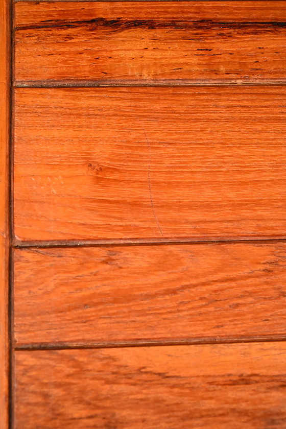 Image 1 of Mesa auxiliar Dyrlund