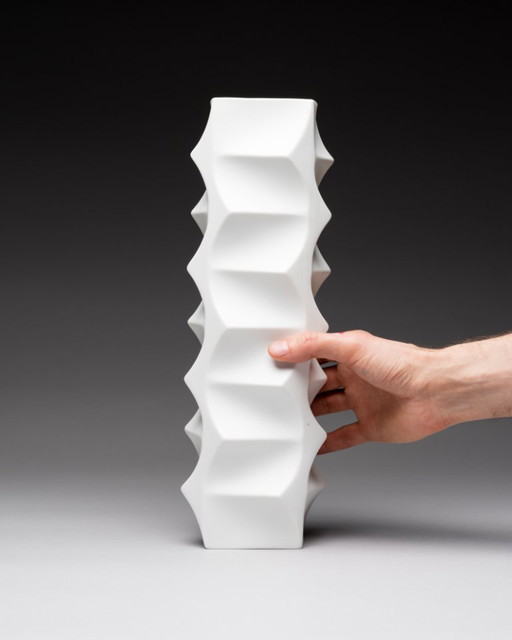 HUTSCHENREUTHER Biskuitporzellan Ikonische ARCHAIS Vase Heinrich FUCHS Op Art