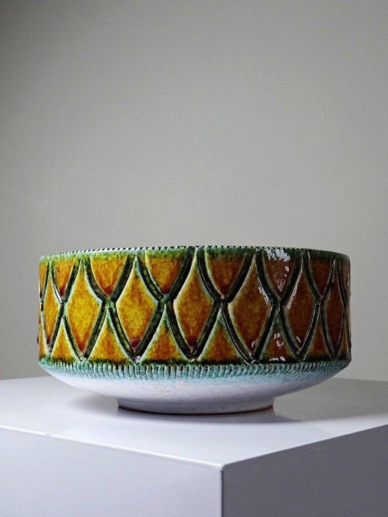 Image 1 of Mid-century vintage Italian ceramic salad bowl or bowl with scale pattern