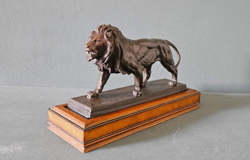 statue de lion