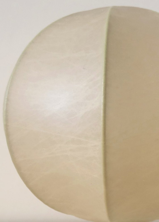 Set of 2 Gold Lace Cocoon Table Lamps – goldkant, Plastic (photo 11 of 11)