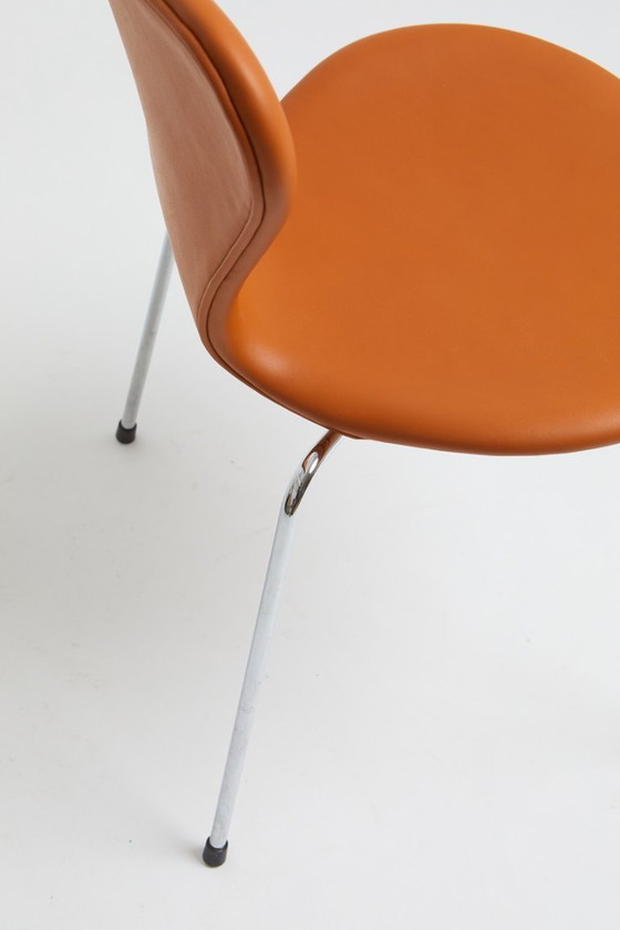 Image 1 of Arne Jacobsen sevnes in pelle color cognac