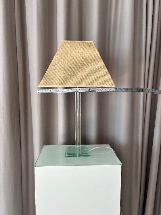 Vintage Hollywood Regency Acrylic Table Lamp With Original Woven Shade – Plastic (photo 12 of 14)