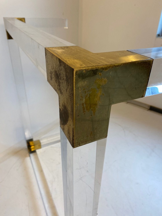 Hollywood Wood regency Couchtisch in Messing/ Lucite / Glas 70er, Couchtische, Plexiglas, Gold (Foto 6 von 7)