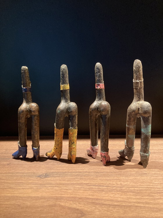 Image 1 of 4x Statues de femmes érotiques en bronze