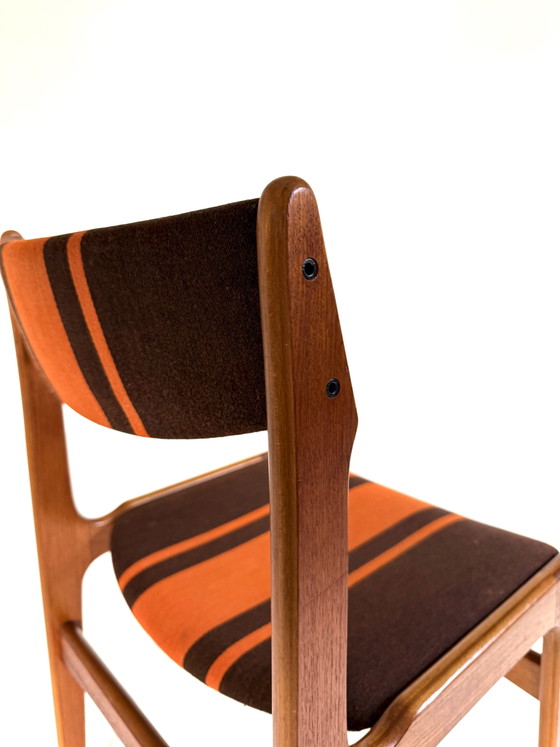 6 Vintage Dining Chairs, Erik Buch ‘60 – Wood, Textile (photo 9 of 15)