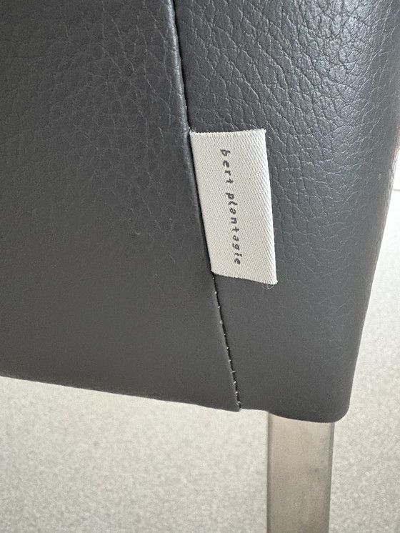 Image 1 of Bert Plantagie dining table chairs