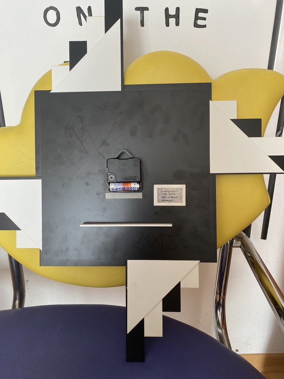 Image 1 of Wanduhr Memphis Stil XXL Künstleruhr Design